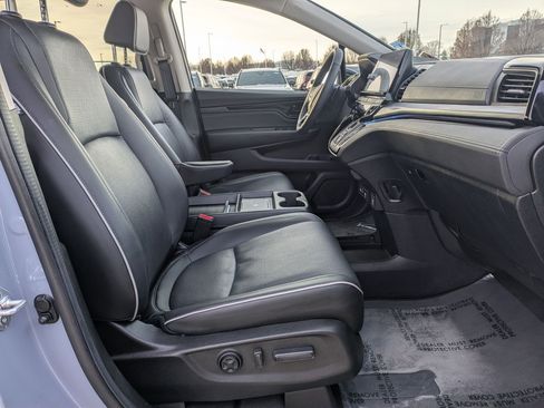 Certified 2025 Honda Odyssey Elite image 25