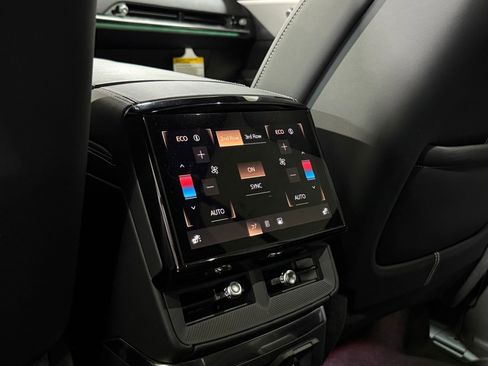 New 2026 Cadillac Vistiq Sport AWD/4WD image 43