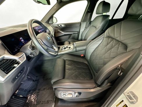 Used 2025 BMW X5 xDrive40i image 19