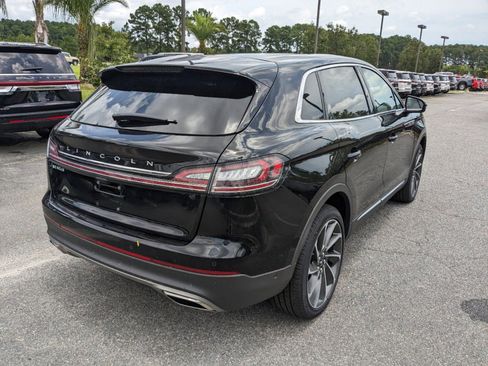 Certified 2023 Lincoln Nautilus Reserve w/ Equipment Group 202A image 5