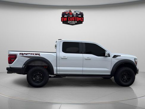 Used 2025 Ford F150 Raptor image 8