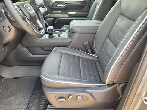 New 2026 GMC Sierra 1500 AT4X AWD/4WD image 21