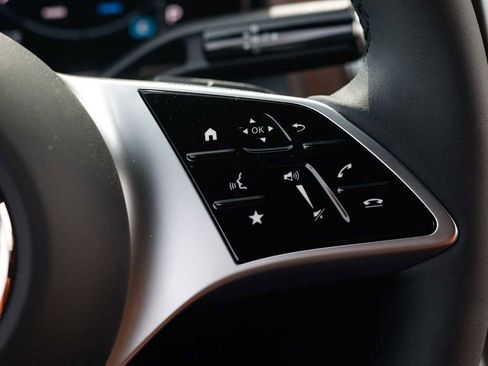 Certified 2026 Mercedes-Benz GLC 300 4MATIC image 26