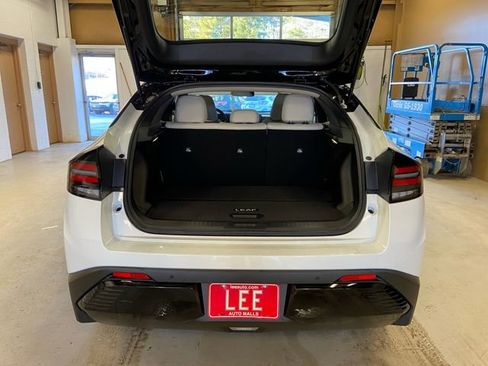 New 2026 Nissan Leaf SV+ w/ Floor Mat Package (SV+) image 16