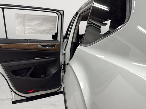 New 2026 Volkswagen Atlas SE AWD/4WD image 30