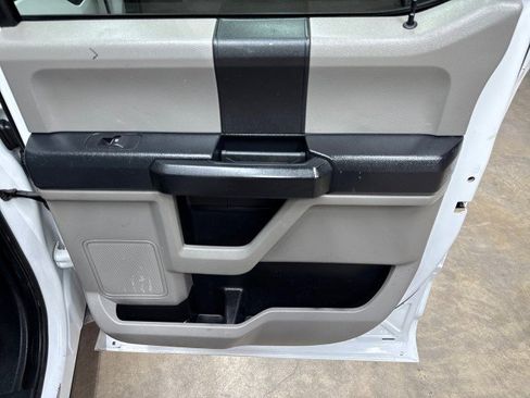 Used 2020 Ford F250 XL w/ Power Equipment Group image 20