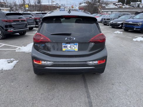 Used 2019 Chevrolet Bolt Premier w/ Infotainment Package image 6