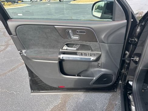 New 2026 Mercedes-Benz GLB 35 AMG GLB 35 AMG image 10