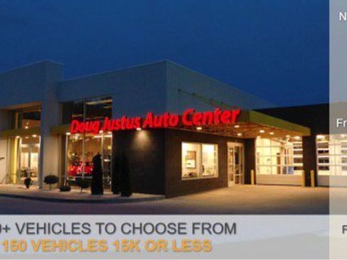 Used 2017 Chevrolet Malibu LT FWD image 9