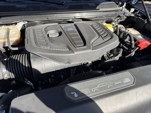 Used 2023 Jeep Wagoneer Series II w/ Convenience Group I image 36