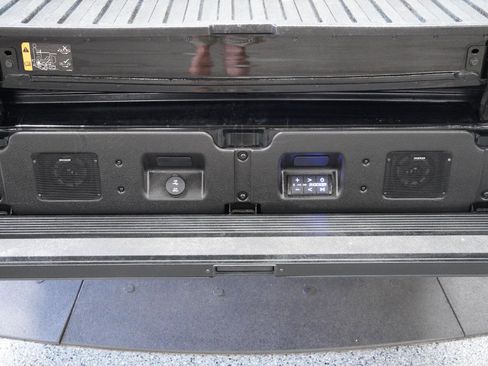 Used 2022 GMC Sierra 1500 Denali Ultimate image 17