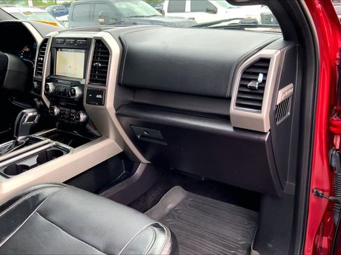 Used 2017 Ford F150 Lariat w/ Equipment Group 502A Luxury AWD/4WD image 17
