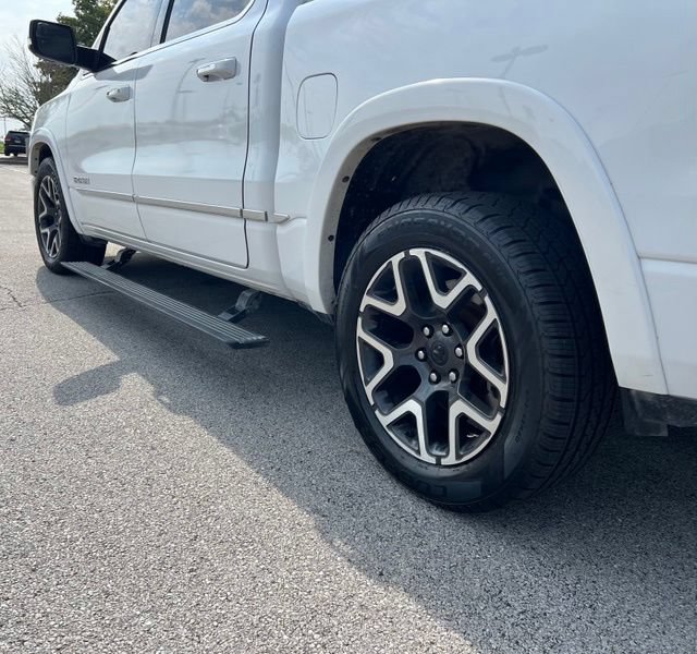 Used 2019 RAM 1500 Limited AWD/4WD image 9