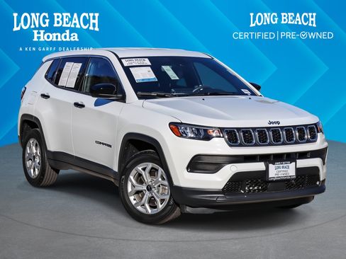 Used 2025 Jeep Compass Sport image 1