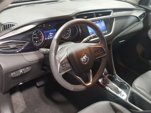 Used 2023 Buick Encore GX Essence image 10