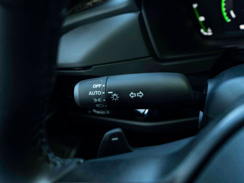Used 2025 Honda Accord Sport image 23