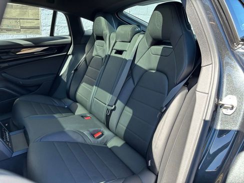 New 2026 Porsche Panamera image 7