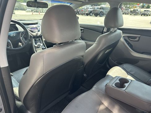 Used 2013 Hyundai Elantra Limited FWD image 20
