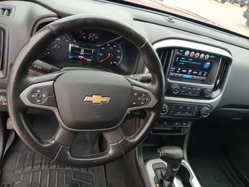 Used 2018 Chevrolet Colorado LT w/ LT Convenience Package AWD/4WD image 25