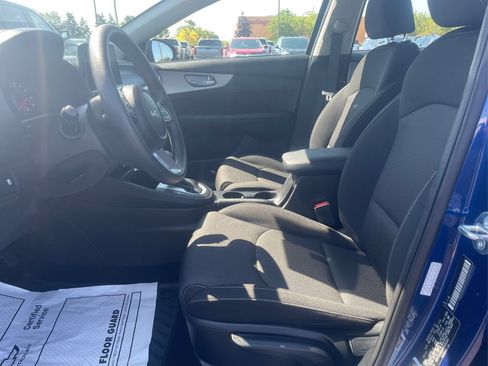 Used 2023 Kia Forte LXS w/ LXS Technology Package FWD image 19