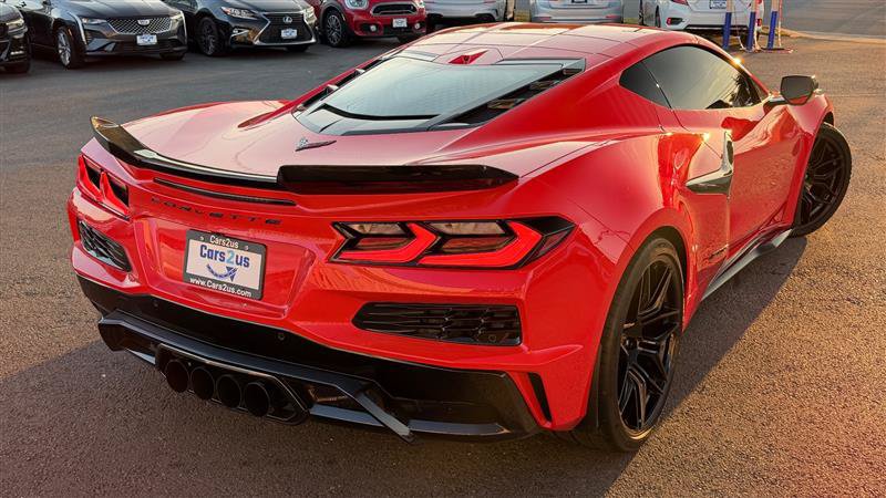 Used 2026 Chevrolet Corvette Z06 RWD image 8