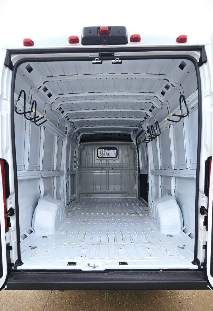 Used 2026 RAM ProMaster 3500 w/ Convenience Group FWD image 10