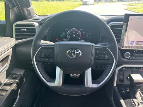 Used 2025 Toyota Tundra Platinum w/ TRD Off-Road Package AWD/4WD image 10