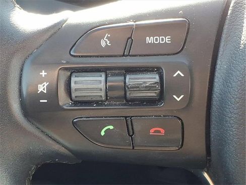 Used 2018 Kia Sorento EX image 17