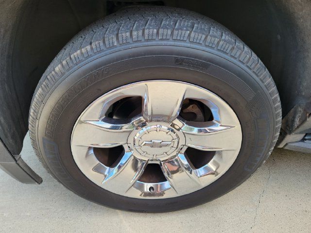 Used 2017 Chevrolet Tahoe LT RWD image 9