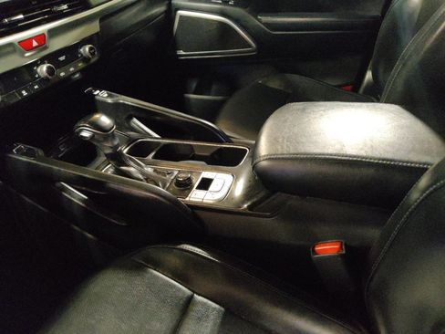 Used 2020 Kia Telluride S AWD/4WD image 26