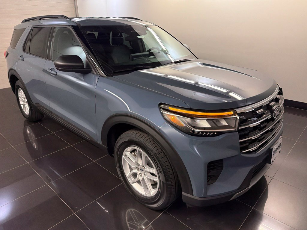 New 2027 Ford Explorer Active AWD/4WD image 1