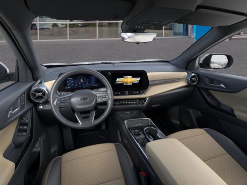 New 2026 Chevrolet Equinox ACTIV w/ Convenience Package III image 15