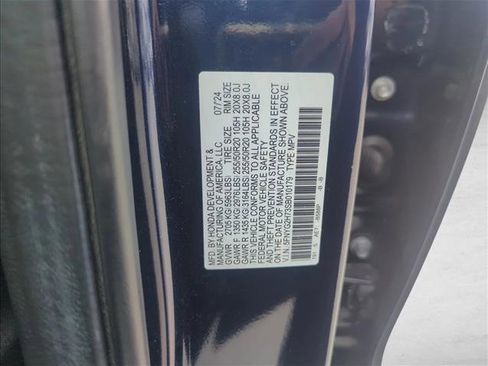 Used 2025 Honda Pilot Touring image 14