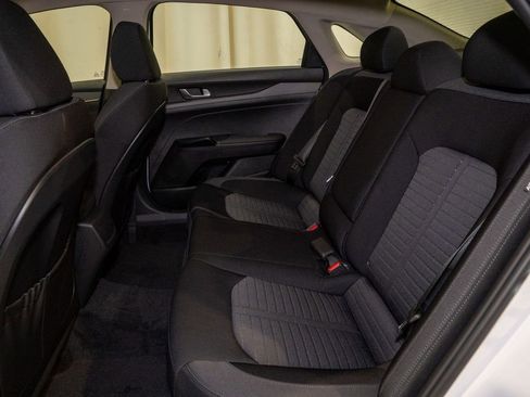New 2025 Kia K5 LXS image 9