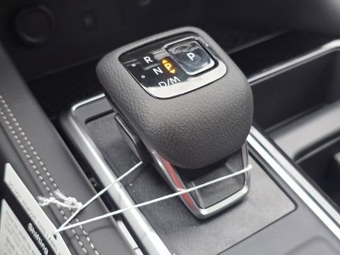 New 2026 Nissan Pathfinder Platinum AWD/4WD image 33