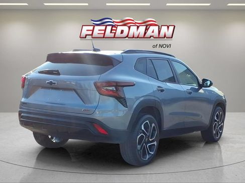 Used 2024 Chevrolet Trax RS w/ Driver Confidence Package FWD image 6