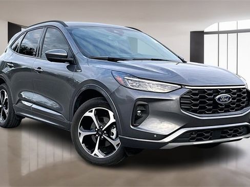Used 2024 Ford Escape ST-Line Elite image 3