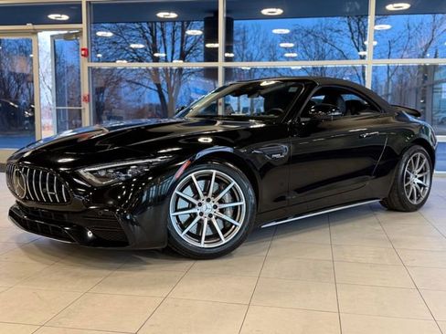 Used 2023 Mercedes-Benz SL 43 AMG image 2