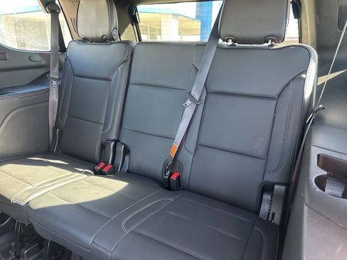 Used 2023 GMC Yukon Denali image 22