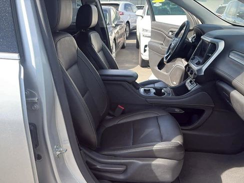 Used 2020 GMC Acadia SLT w/ Trailering Package AWD/4WD image 30