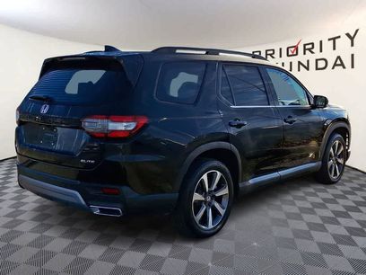 Used 2025 Honda Pilot Elite