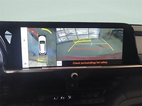 New 2025 Toyota Crown Signia image 20