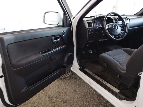Used 2011 Chevrolet Colorado LT RWD image 18