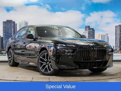 Used 2025 BMW 760i xDrive w/ Premium Package