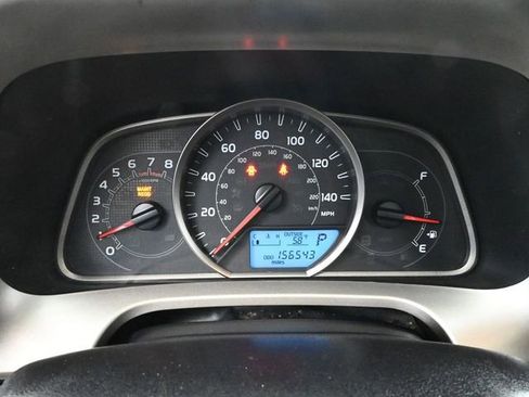 Used 2015 Toyota RAV4 XLE image 30