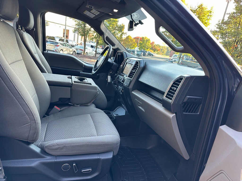 Used 2016 Ford F150 XLT w/ Equipment Group 302A Luxury AWD/4WD image 37