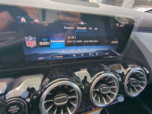 New 2025 Mercedes-Benz GLA 250 image 6