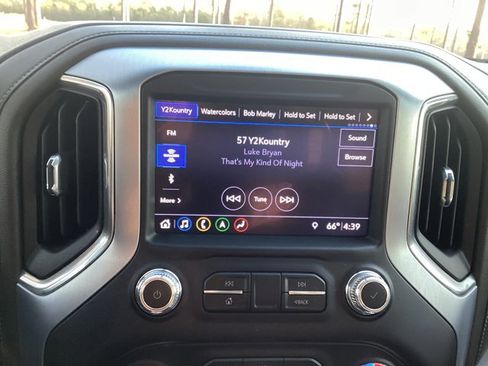 Used 2019 GMC Sierra 1500 SLT w/ SLT Convenience Package image 13