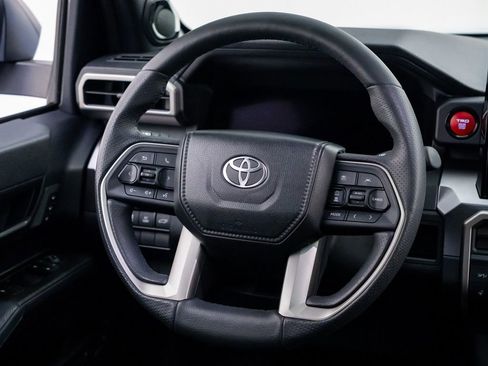 Used 2025 Toyota 4Runner TRD Off-Road Premium AWD/4WD image 11