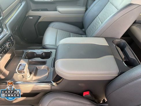 Used 2023 Chevrolet Silverado 1500 ZR2 w/ Technology Package AWD/4WD image 28